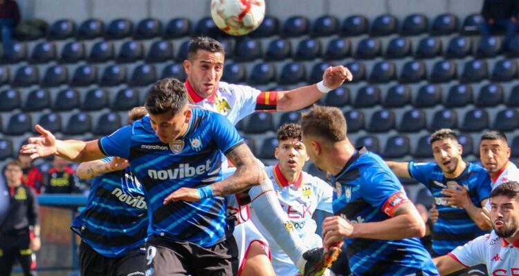 Huachipato y Unión Española igualaron por el Campeonato Nacional.