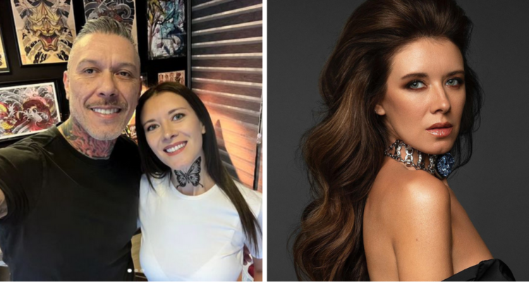 Carla Jara junto a tatuador en referencia a su tatuaje de mariposa