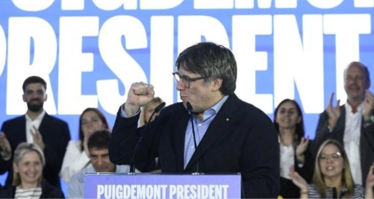 Carles Puigdemont pronuncia un discurso en Francia el 4 de mayo de 2024