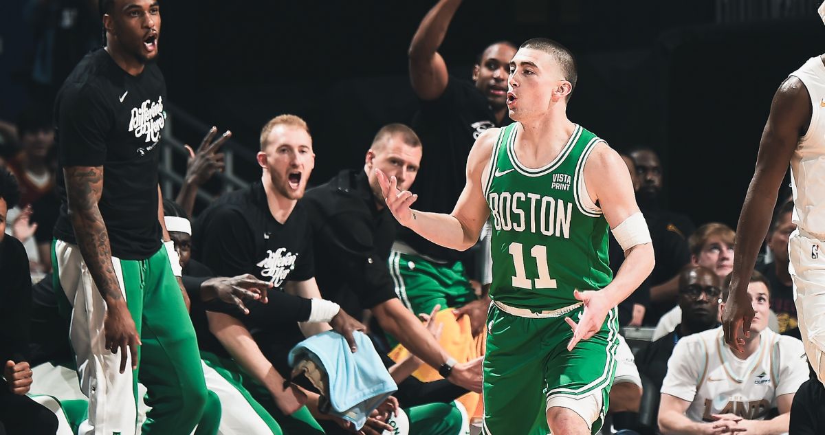 Celtics doblegan los Cavaliers y estiran ventaja a dos juegos en semifinales de playoffs en la NBA