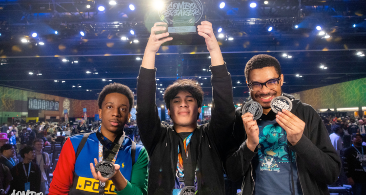 El chileno Nicolás Martínez se consagró campeón de Mortal Kombat 1 en el Combo Breaker 2024, previo al EVO 2024, al vencer a SonicFox.