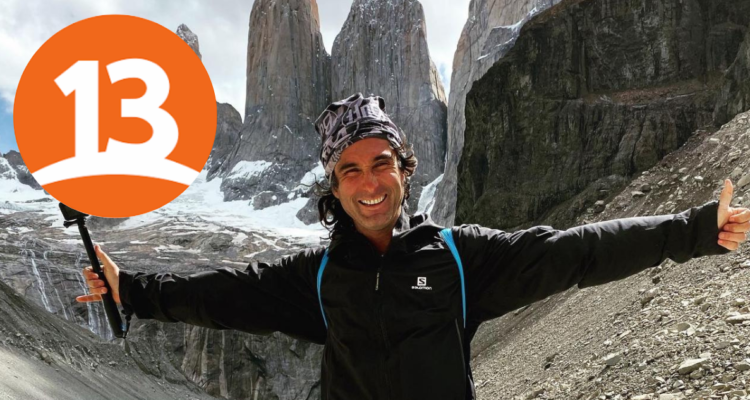 Claudio Iturra y logo de Canal 13