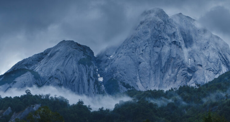 Organizaciones buscan salvar emblemática zona ecológica de Cochamó: necesitan 78 millones de dólares