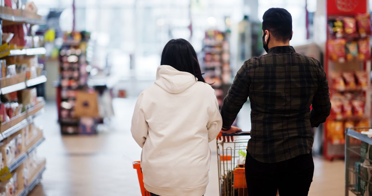 ¿Abrirán supermercados y malls este 21 de mayo? Así funcionará el comercio durante el feriado