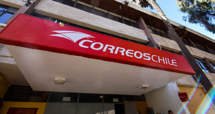 Oficina Correos de Chile que se encuentra en el centro de la ciudad de copiapó