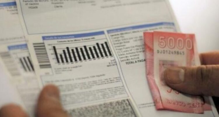 Por qué y cuándo subirán las cuentas de luz