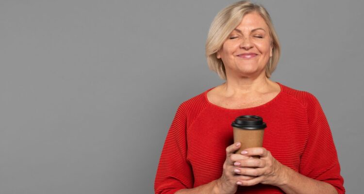Cuál es la razón o motivo del que más se arrepienten las mujeres al final de su vida según un estudio de felicidad de la universidad de harvard.