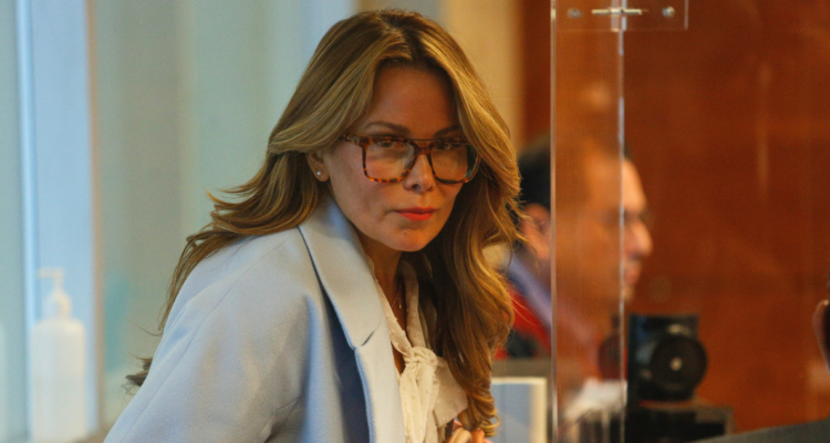 Defensa explica que Cathy Barriga no atendió a fiscalización de Carabineros pues estaba durmiendo