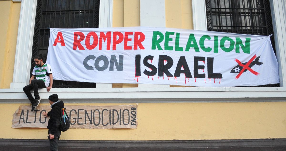 Por guerra en Gaza: estudiantes de Derecho U. de Chile piden terminar convenio con Universidad Hebrea