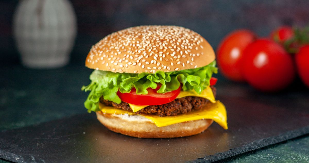 Este martes se celebra el Día de la Hamburguesa: revisa algunas de las ofertas y promociones