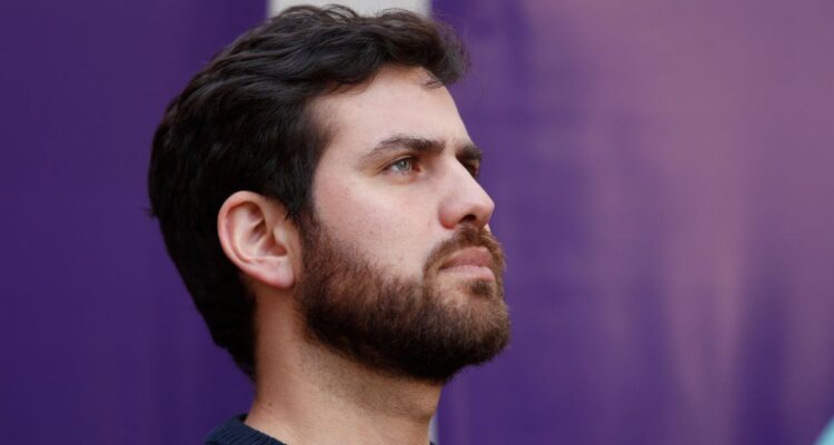 Tras la “vergüenza” de Tohá: Ibáñez evita hablar de “antigabrielismo” y apunta a negación al cambio