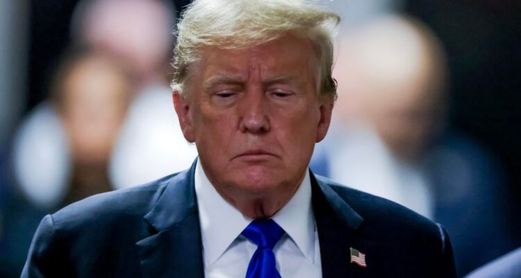 Trump tilda de “vergüenza” fallo en su contra y asegura que “veredicto real” se conocerá en elecciones