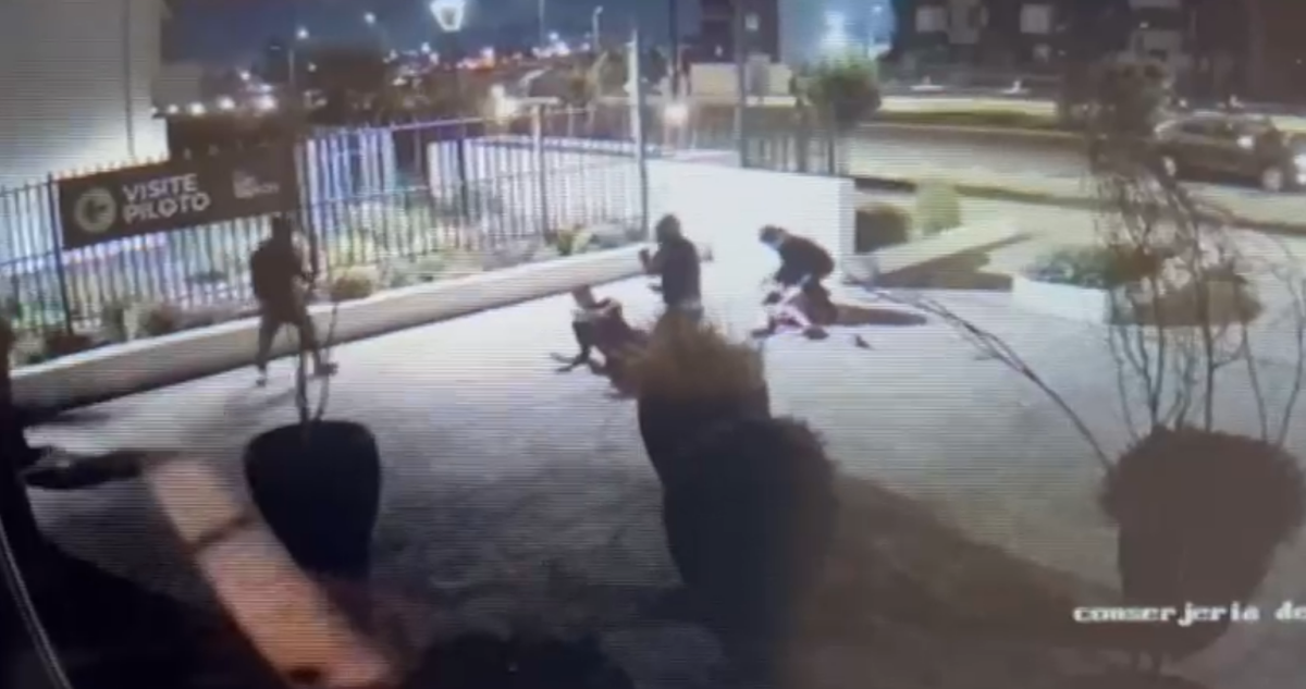 Horrible noche de bodas: novios sufren encerrona en Peñalolén y terminan heridos por delincuentes