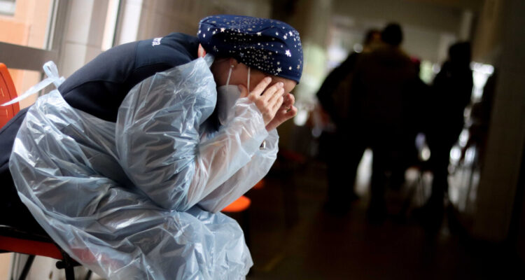 Colegio de Enfermeras acusan suicidio de funcionaria del hospital de Rengo por acoso laboral