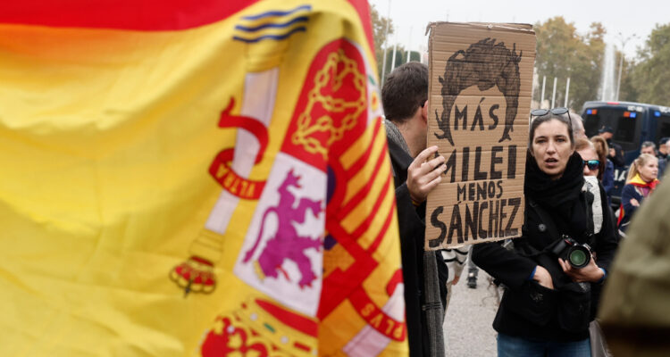 Ante tensión política: las pesqueras españolas temen por sus barcos y miles de empleos en Argentina