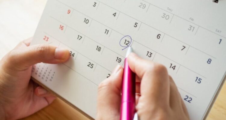 De los feriados de mayo, además del 1 y 21 es un día libre o fin de semana largo el día 20 según el calendario nacional oficial e irrenciable.