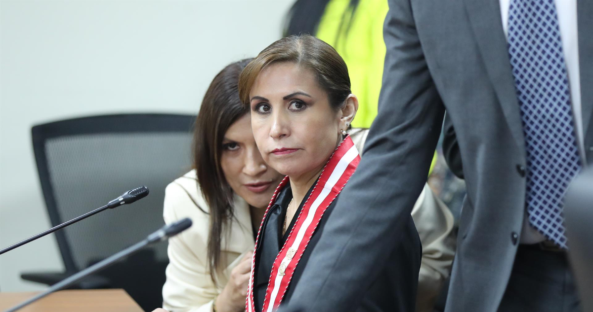 Fiscal General de Perú es destituida por interferir en una investigación a su hermana