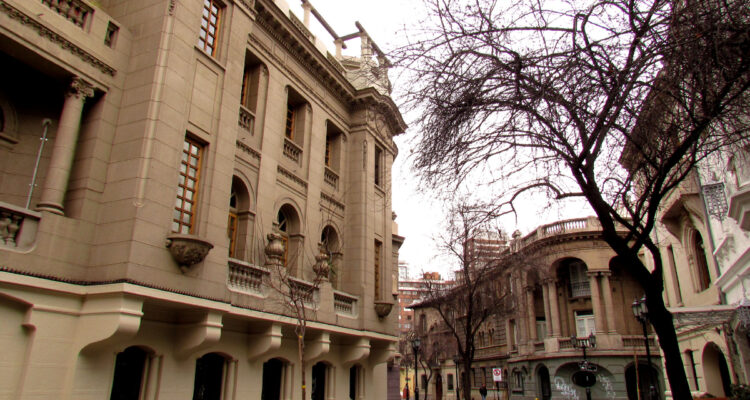 izquierda-estupenda-columna-juan-vallejos