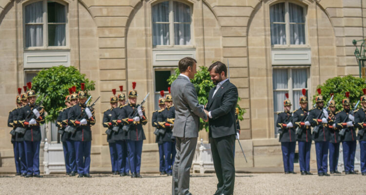 giras del presidente Gabriel Boric – columna de Orlando Saenz