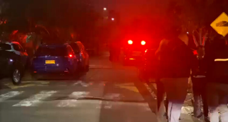 Funcionaria PDI queda herida a bala en intento de encerrona en Quinta Normal: disparó a 3 delincuentes