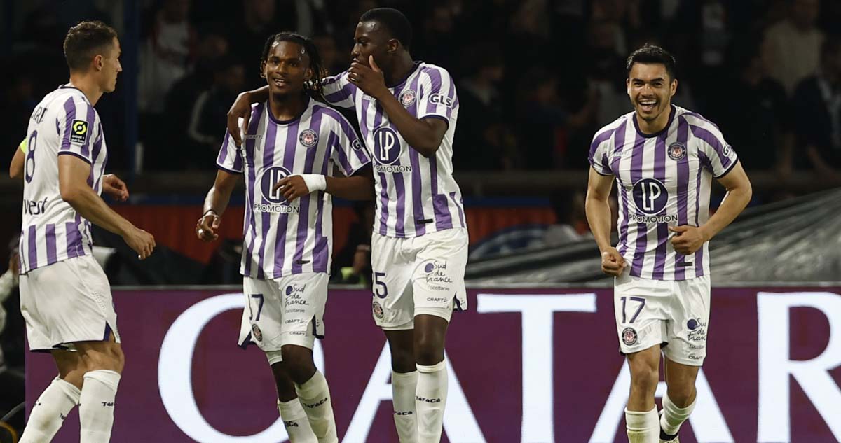Toulouse de Gabriel Suazo amargó al PSG.