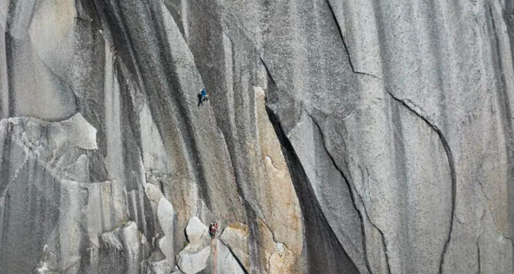 Organizaciones buscan salvar emblemática zona ecológica de Cochamó: necesitan 78 millones de dólares