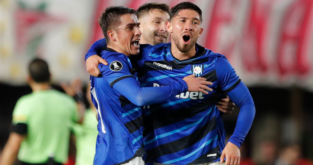 Huachipato Estudiantes elogios