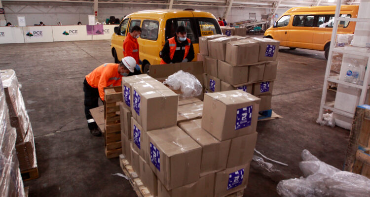 Industria emite 21% de CO2: herramienta permitirá medir huella de más de 500 empresas logísticas