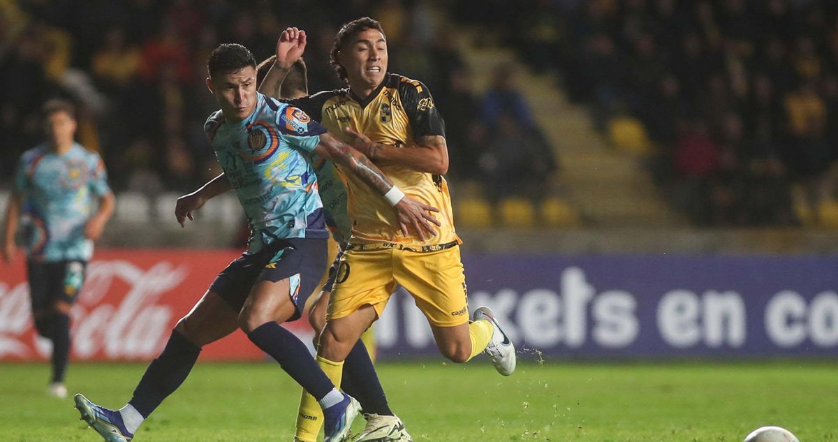 Luciano Cabral, de Coquimbo Unido, se perdería la Copa América por temas legales.