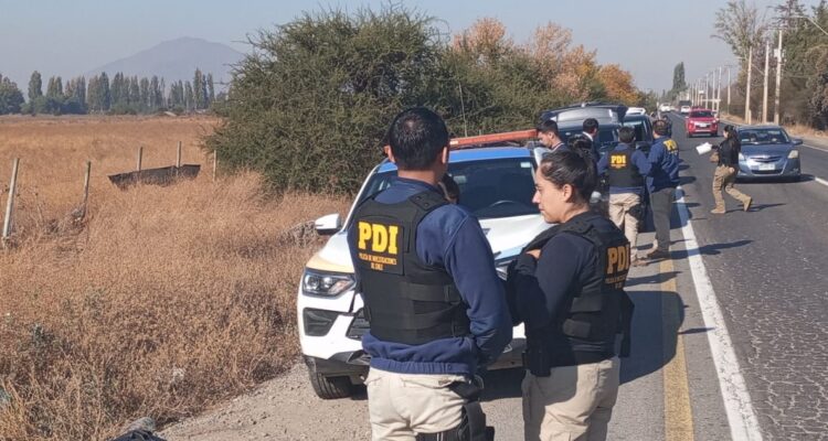 Nuevo homicidio en la RM: encuentran a hombre asesinado a tiros al costado de un camino en Lampa