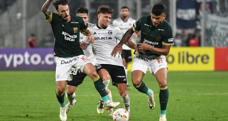 Colo Colo aprovecha sanción de Gil para probar nueva fórmula pensando en Libertadores y torneo local