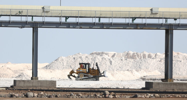 Un estudio le sugiere a Bolivia no concentrarse tanto en el litio y apostar más por el gas natural