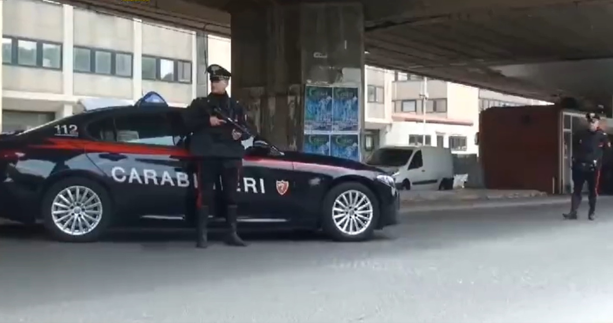 Policía italiana