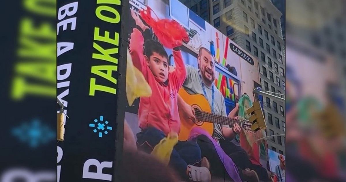manuel puebla en times square