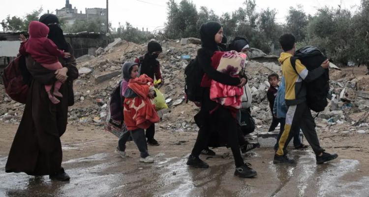 Masivo éxodo en Rafah 300 mil gazatíes han abandonado la ciudad en medio de asedio israelí