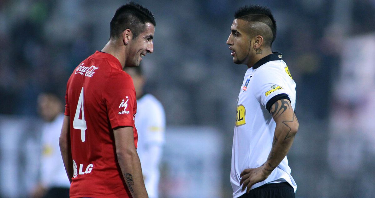 Jorge Almirón elogia a Mauricio Isla ante rumores que lo acercan a Colo Colo