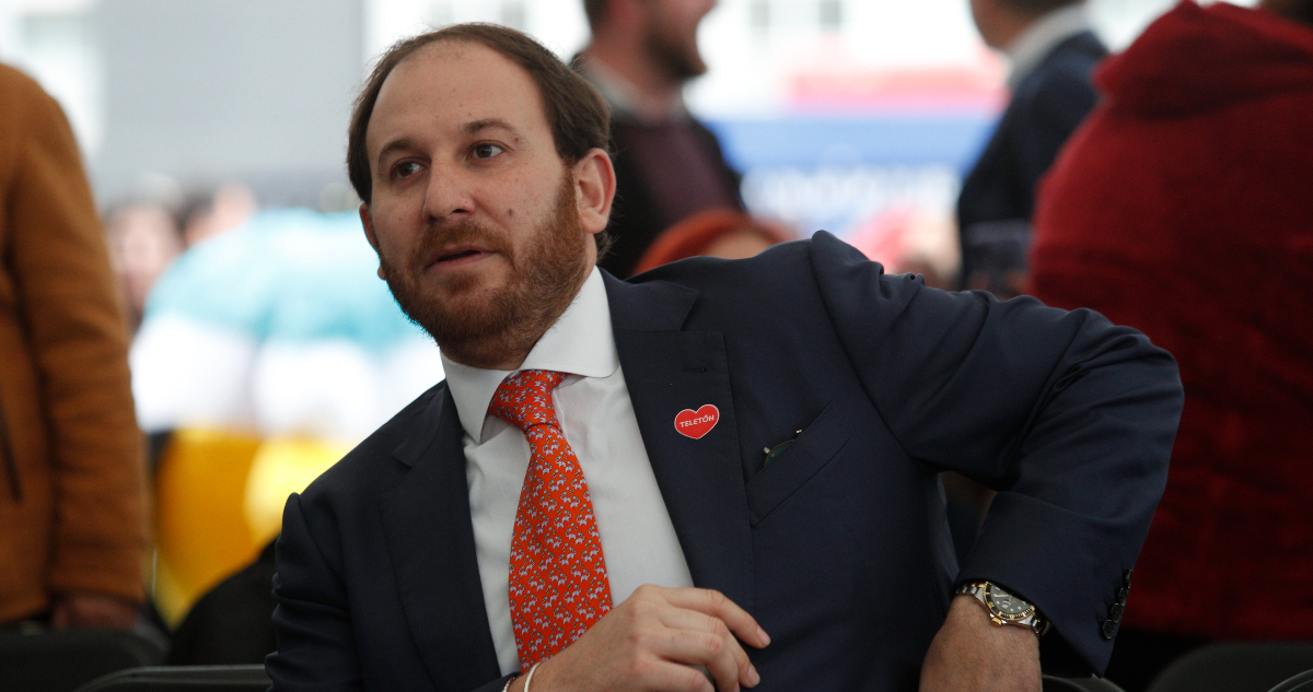 Max Luksic presenta su renuncia ante directorio de Canal 13 para emprender “fuera del mundo privado”