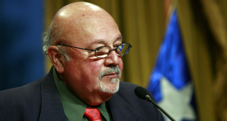 muere Eduardo Contreras