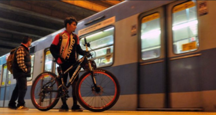 Bicicletas en Metro de Santiago