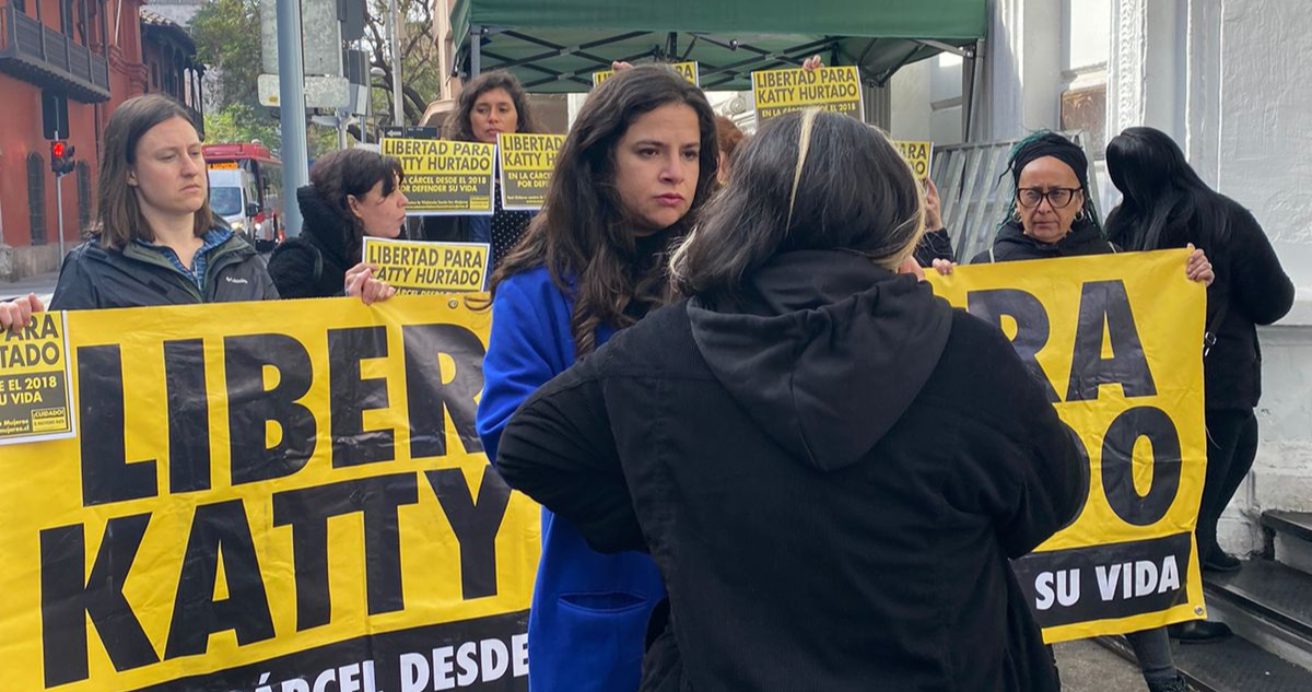 Orellana mujeres manifestantes