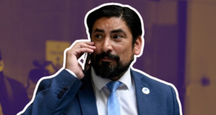 Diputado Rubén Oyarzo y denuncia de hurto presentada por su expareja: “Se trata de mi propiedad”