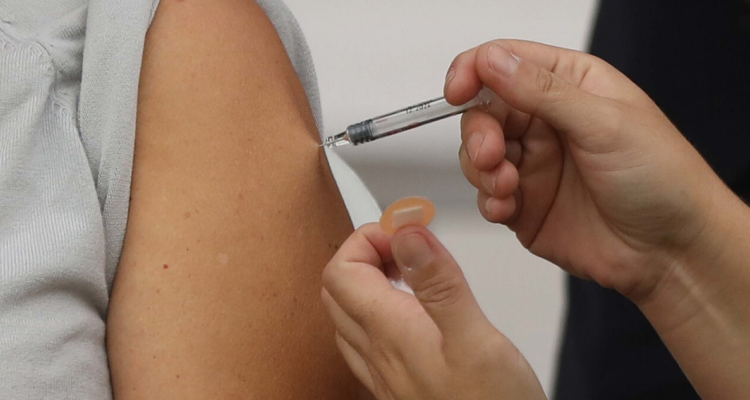 Población objetivo vacunada contra virus respiratorios llega apenas a 39%