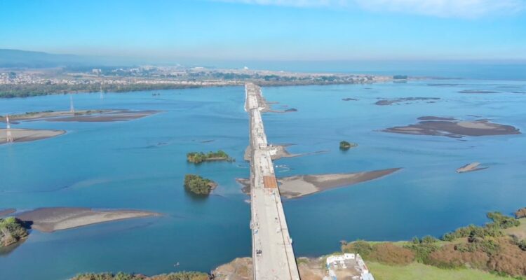 Ministerio de Obras Públicas | X