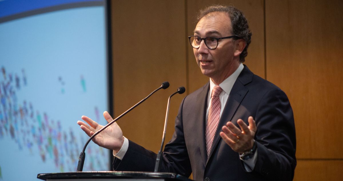 “Sabe que es imposible de cumplir”: exministro Figueroa apunta a La Moneda por condonación del CAE