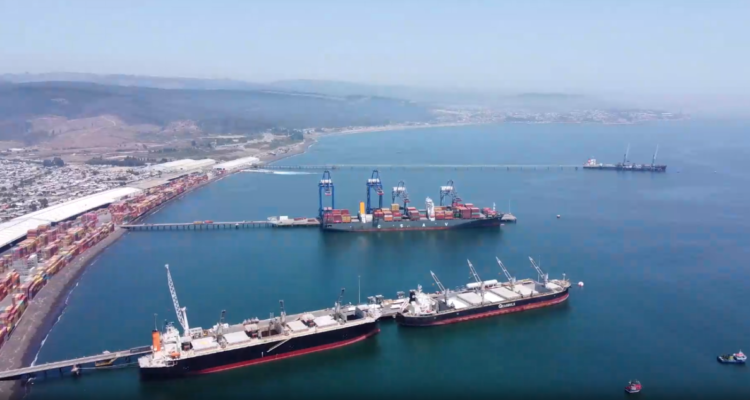 Imagen de Puerto Coronel por recurso de protección en su contra