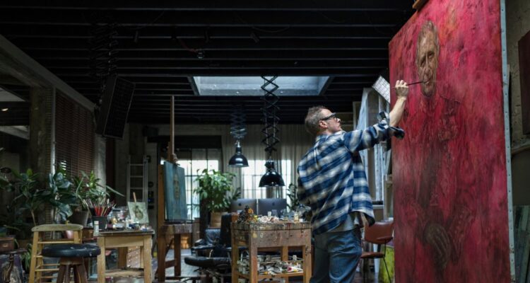 ¿Por qué hay una mariposa y es rojo?: los simbolismos detrás del retrato oficial del rey Carlos III