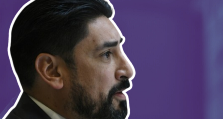 Diputado Rubén Oyarzo es denunciado por su expareja: lo acusa de hurto de bicicleta