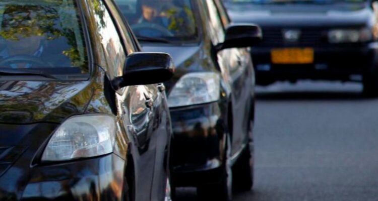 Tarifa de colectivos en Osorno sube $100: usuarios reclaman que el precio no sea visible en autos