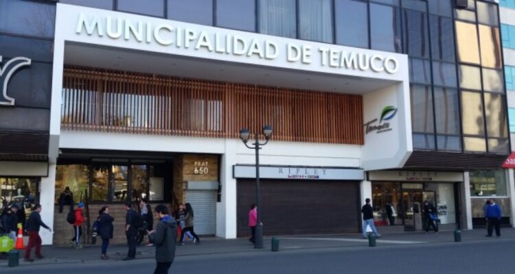 Temuco: filtran audio donde director de Dideco habla despectivamente de funcionarias e irregularidades