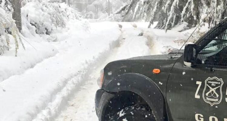 trabajadores forestales extraviados en volcán Apagado